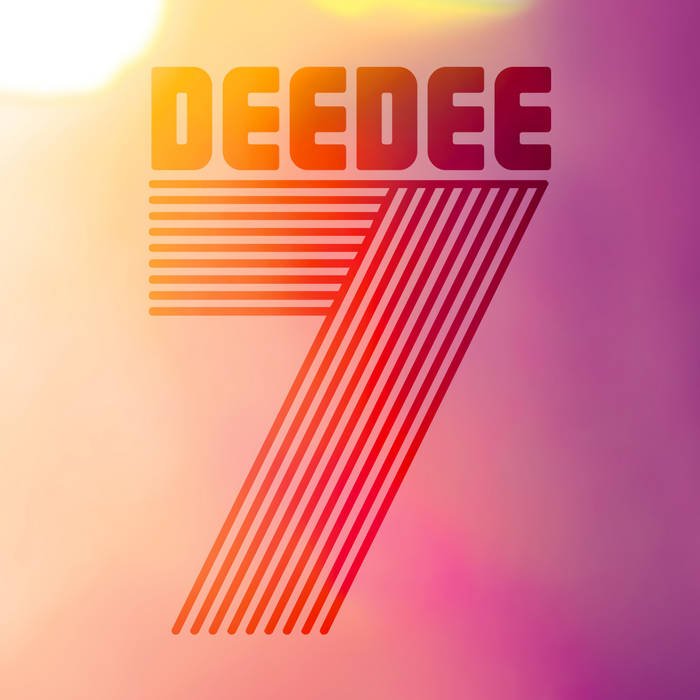 DeeDee7 - DeeDee7